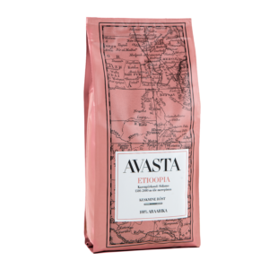Värskelt röstitud kohvioad AVASTA Etioopia. Maitses on tunda kooslust marjadest ja roosuhkrust ning järelmaitses on tunda jasmiini nüansee. Sobib kasutamiseks kõikides kohviseadmetes.